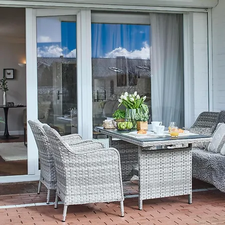 Techts Apartmenthaus Timmendorfer Strand Exterior photo